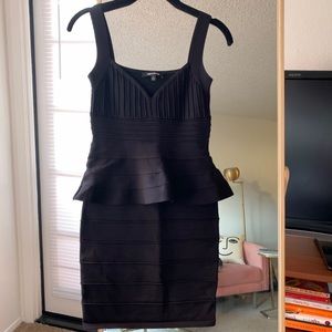 Body-con peplum dress 🖤 Brand new, never worn